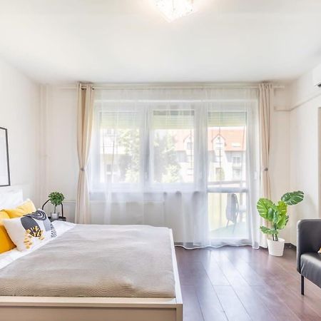 Apartamento Sunny Balcony - Cute And Cozy Budapest Exterior foto