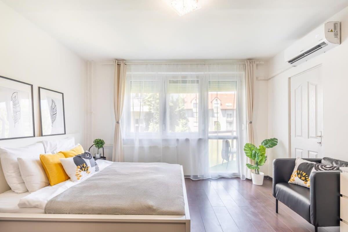Apartamento Sunny Balcony - Cute And Cozy Budapest Exterior foto