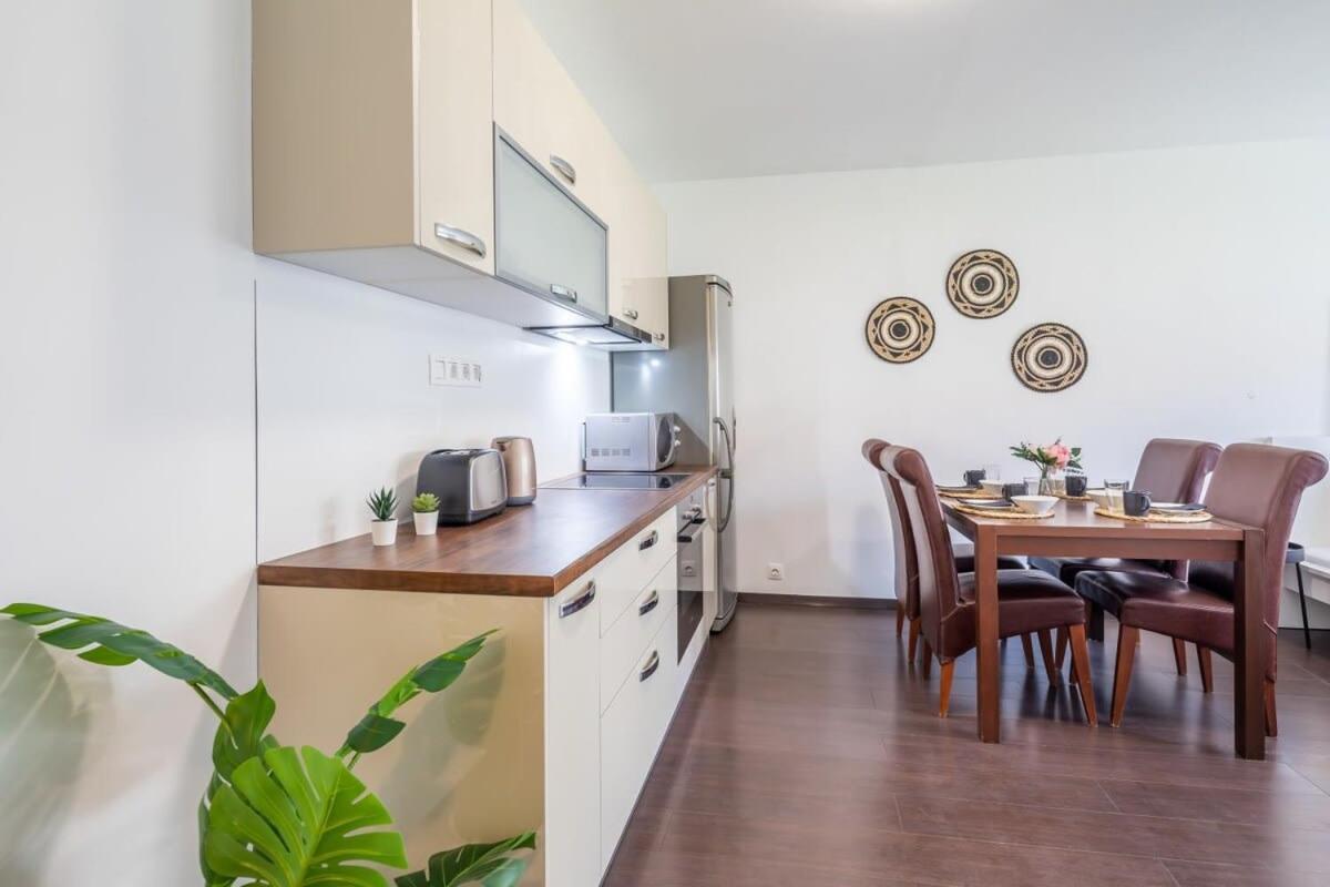 Apartamento Sunny Balcony - Cute And Cozy Budapest Exterior foto